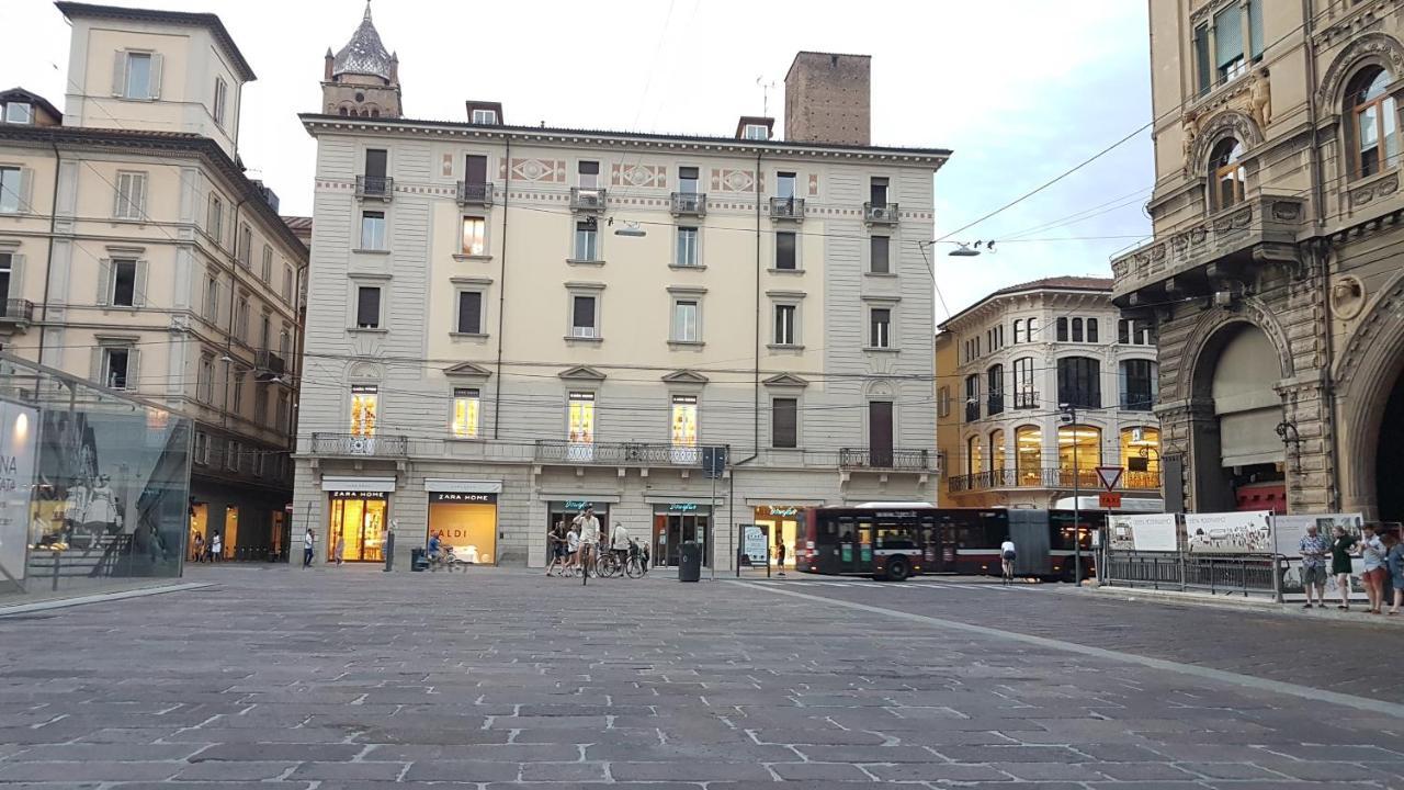 Gran Suite Piazza Maggiore - T&T Communications Bologna Exteriör bild